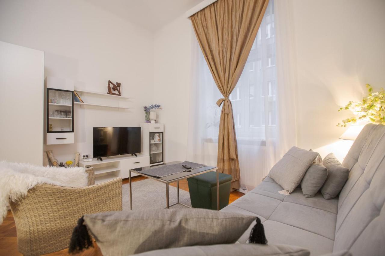 Apartman Manja Zagreb Exterior foto
